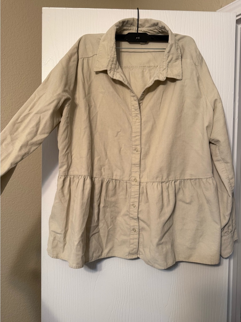 LOFT Cream Button-Front Peplum Utility Jacket